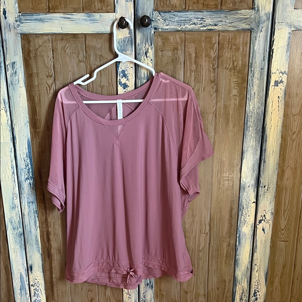 lululemon athletica Dusty Rose Short Sleeve Top
